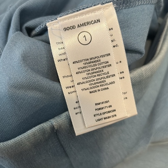 NWT Good American Soft Sculp Pull-On
Skinny Jeans/Jeggins - Picture 9 of 10